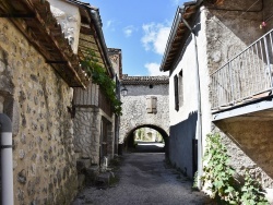 Photo paysage et monuments, Poyols - le Village