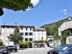 Photo paysage et monuments, Saillans - le Village