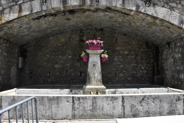 Photo Saint-Agnan-en-Vercors - la Fontaine