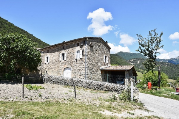 Photo Saint-Andéol - le Village