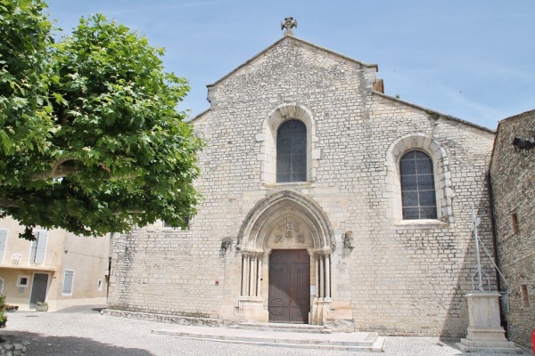 Photo Saint-Marcel-lès-Sauzet - église Saint Marcel