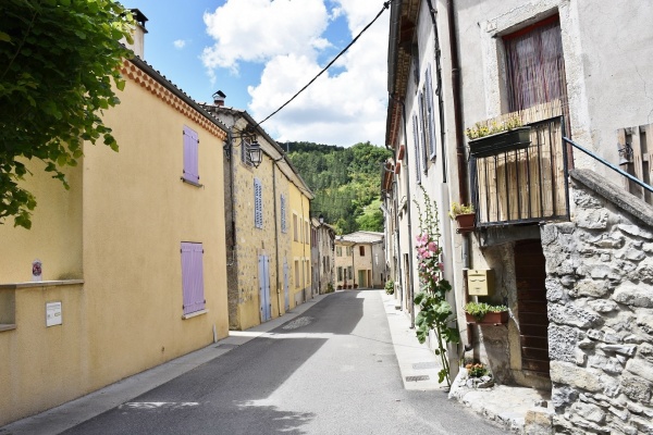 Photo Saint-Nazaire-le-Désert - le Village