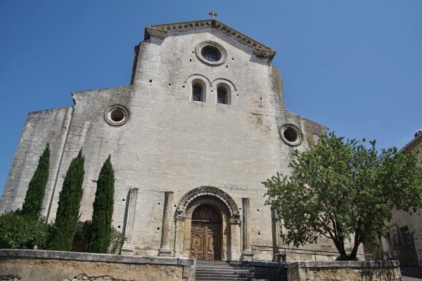 Photo Saint-Paul-Trois-Châteaux - église Saint Paul