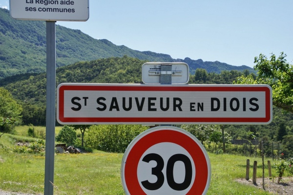 Photo Saint-Sauveur-en-Diois - Saint Sauveur en diois (26340)