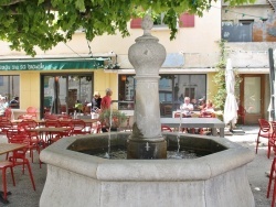Photo paysage et monuments, Saou - la fontaine