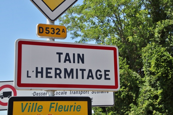 Photo Tain-l'Hermitage - tain l'hermite (26600)