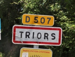 Photo paysage et monuments, Triors - triors (26750)