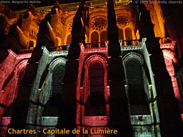 Photo Chartres - Chartres - Capitale de la Lumière