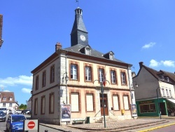 Photo paysage et monuments, Courville-sur-Eure - Courville sur Eure.27-Mairie.