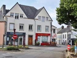 Photo paysage et monuments, Briec - le village