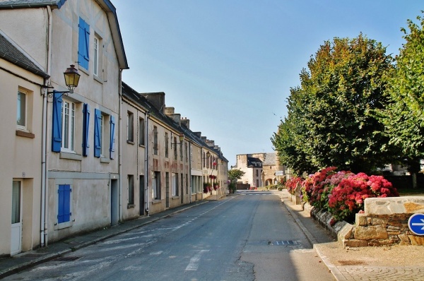 Photo Henvic - La Commune