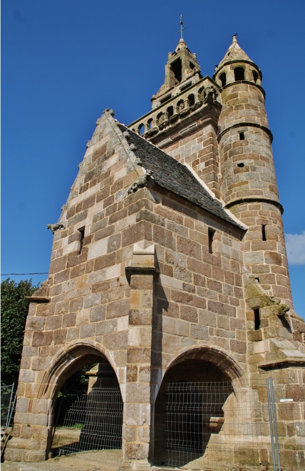 Photo Henvic - Ancienne église