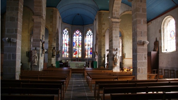 Photo Lanhouarneau - église Saint Hervé
