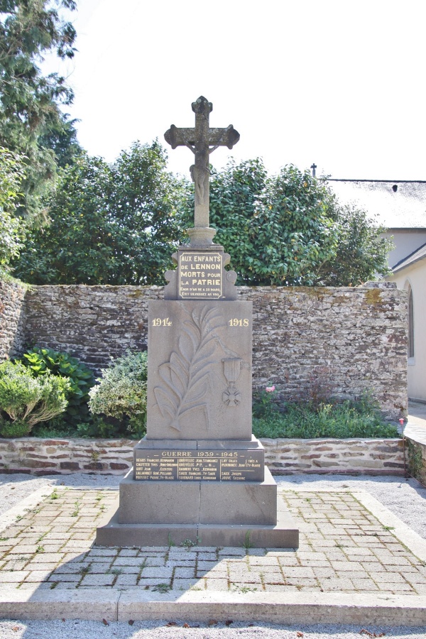 Photo Lennon - le monument aux morts