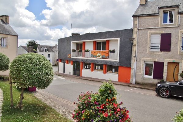 Photo Locunolé - le village