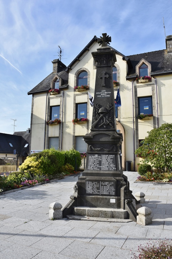 Photo Melgven - le monument aux morts