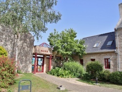 Photo paysage et monuments, Plobannalec-Lesconil - la Mairie