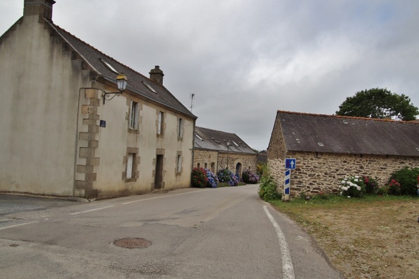 Photo Ploéven - le village