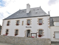 Photo paysage et monuments, Plouégat-Guérand - la mairie