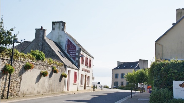 Photo Plougoulm - le village