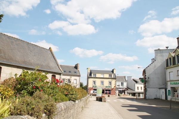 Photo Plouguin - le village