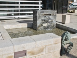 Photo paysage et monuments, Plouigneau - la fontaine