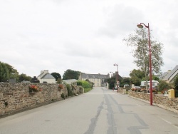 Photo paysage et monuments, Saint-Derrien - le village