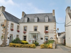 Photo paysage et monuments, Saint-Jean-du-Doigt - la mairie