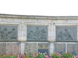 Photo paysage et monuments, Saint-Pol-de-Léon - le chemin de croix de Monuments Aux Morts