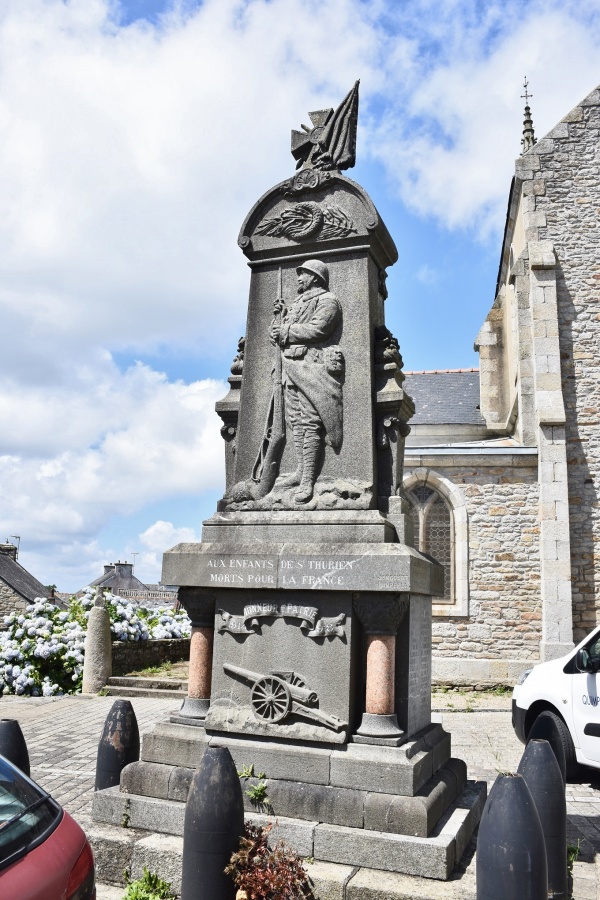 Photo Saint-Thurien - le monument aux morts