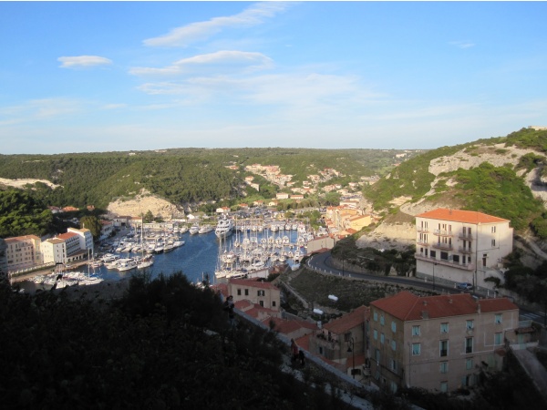 Le port de Bonifacio (2)