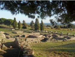 Photo paysage et monuments, Aléria - Certaines images du site archéologique (1)