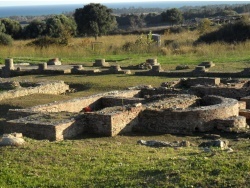 Photo paysage et monuments, Aléria - Certaines images du site archéologique (4)