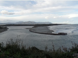 Photo paysage et monuments, Aléria - L'Etang Diana à la confluence avec la mer