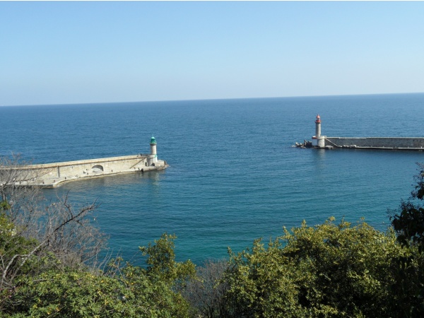 Photo Bastia - Les deux phares de Bastia - vu du Citadelle