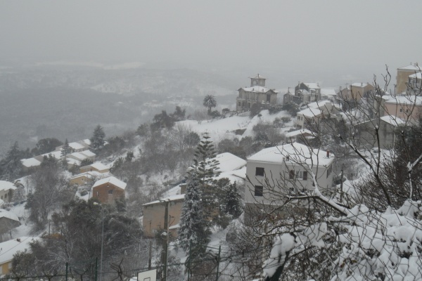 Photo Cervione - Cervione sous la neige