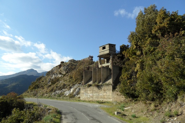 Photo Cervione - Carrière d'amiante abandonnée - vu sur D71
