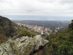 Photo paysage et monuments, Cervione - Cervione - de la Cathédrale Saint Erasme vers la chapelle Scupiccia (2)