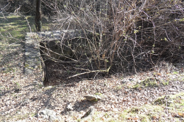 Photo Cervione - Voici le retenou d'eau...maintenant trist et abandonné, comme le hameau entiere