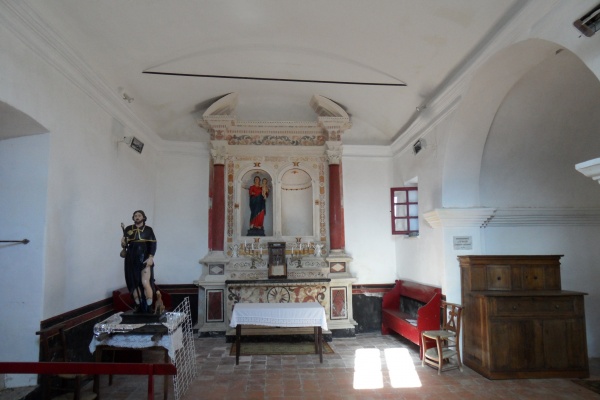La chapelle de Saint-Roch du hameau Cigliu (à l'intérieur)