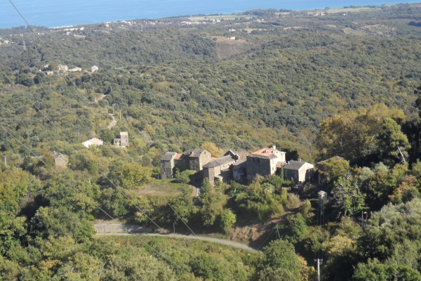 Photo San-Giuliano - Le hameau Favalellu vu du Cottone