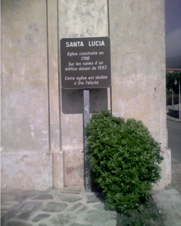 L'Eglise de Santa Lucia - plaque informative à l'entrée