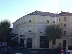 Photo paysage et monuments, Alès - Hotel Le Riche à Alès (Gard)