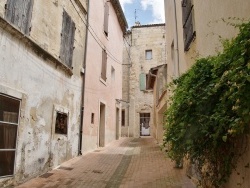 Photo paysage et monuments, Aramon - le village