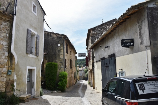 Photo Collias - le village