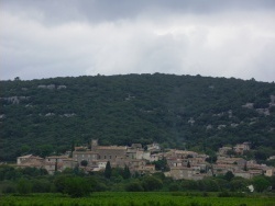 Photo paysage et monuments, Corconne - Vue du village de Corconne