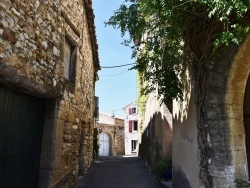 Photo paysage et monuments, Estézargues - le village