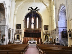 Photo paysage et monuments, Laudun-l'Ardoise - église notre Dame