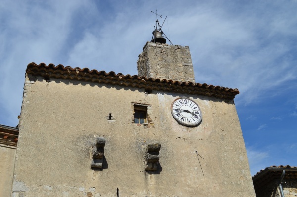 Photo Lézan - Tour de l'Horloge (Détail façade)