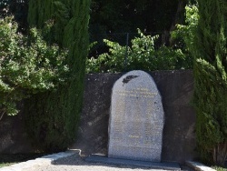 Photo paysage et monuments, Montfaucon - le monument aux morts